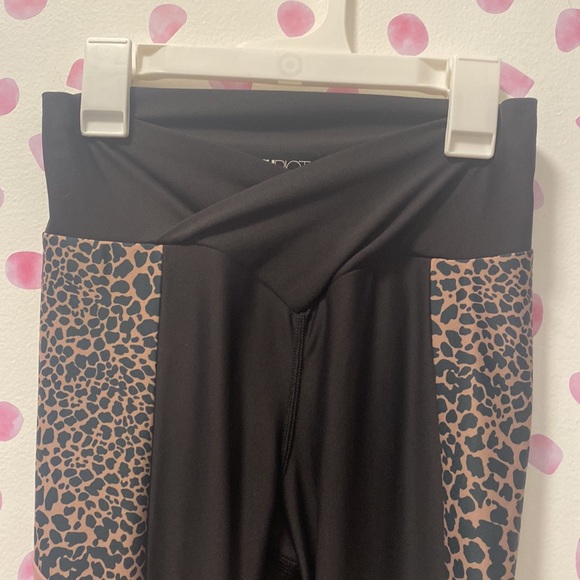 Beach Riot Sport Tori Leopard Colorblock High Rise Leggings Size XS - Picture 2 of 5